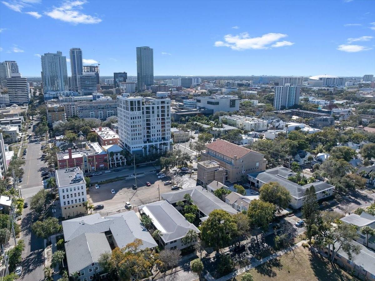 Image 29 of 36 For 224 6th Avenue N 5