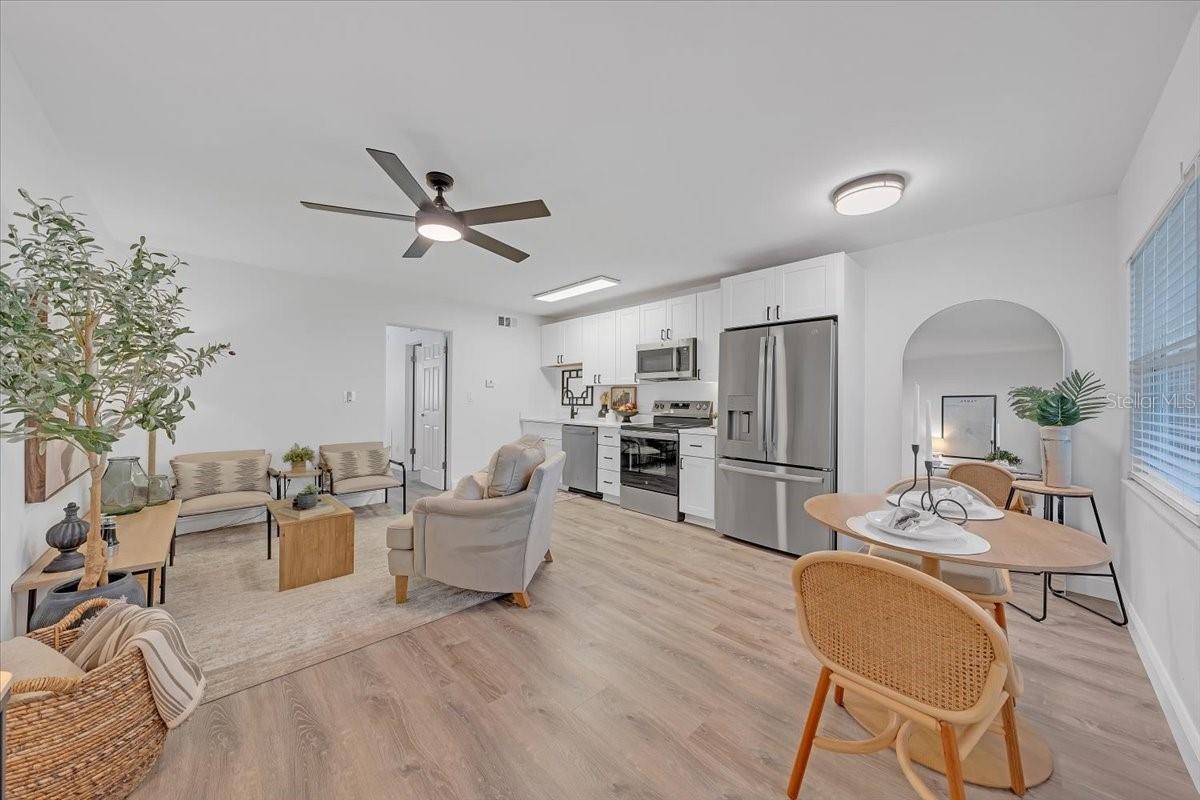 Image 9 of 36 For 224 6th Avenue N 5