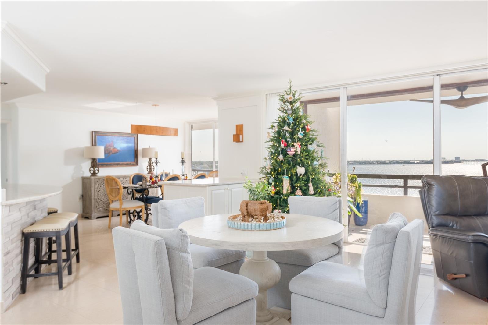 Image 10 of 56 For 5700 Mariner Street 702