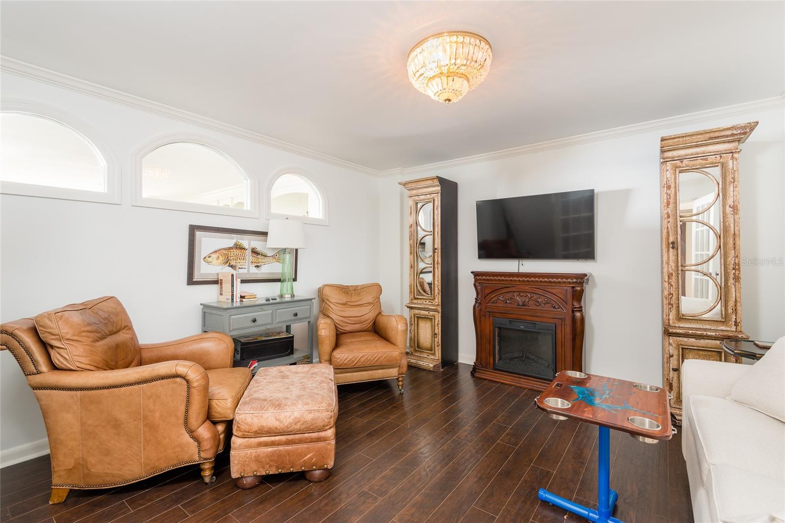 Image 7 of 56 For 5700 Mariner Street 702