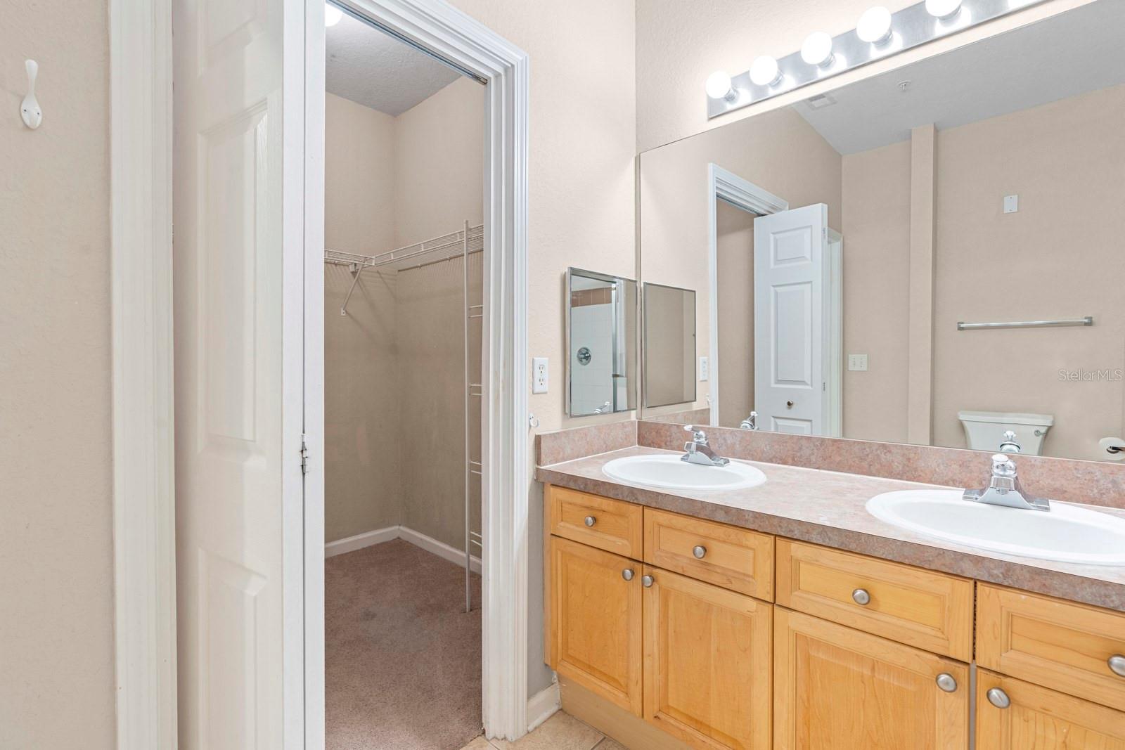 Image 14 of 59 For 707 Terrace Ridge Circle 707