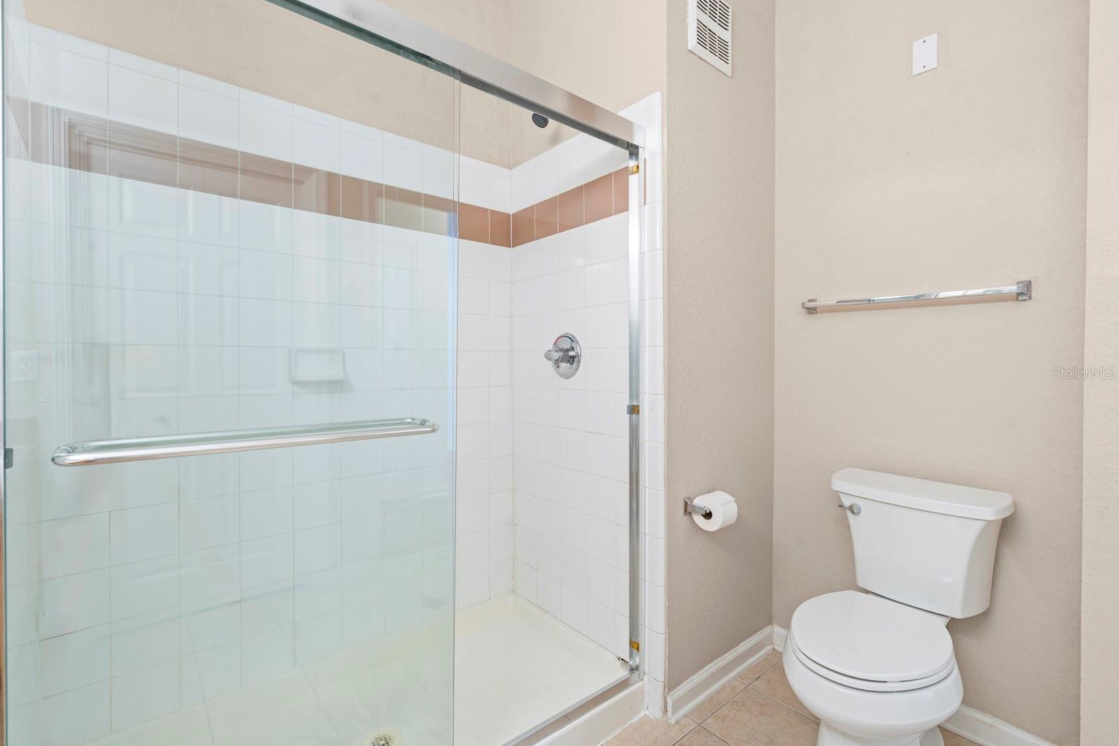 Image 18 of 59 For 707 Terrace Ridge Circle 707