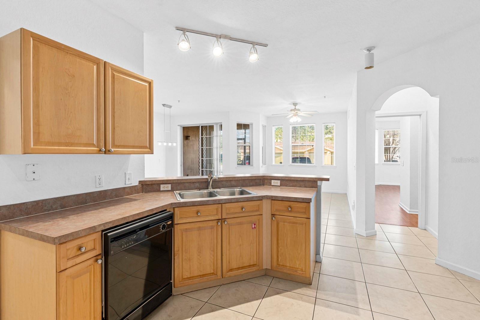 Image 6 of 59 For 707 Terrace Ridge Circle 707