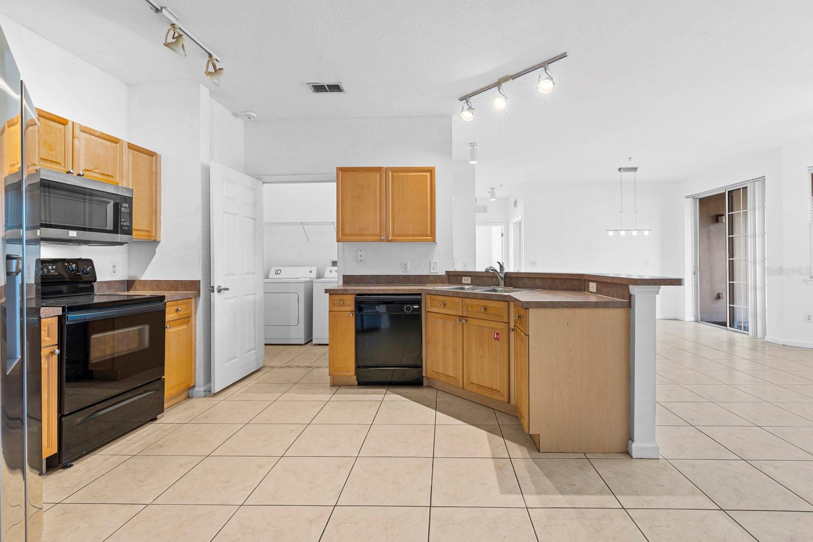 Image 9 of 59 For 707 Terrace Ridge Circle 707