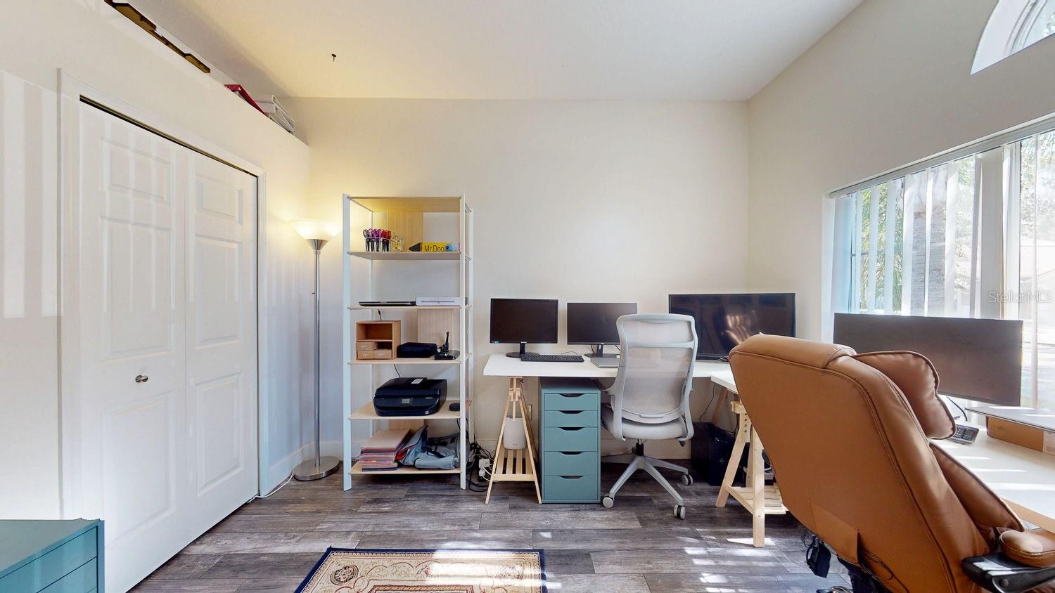 Image 11 of 60 For 15819 Cedar Elm Terrace