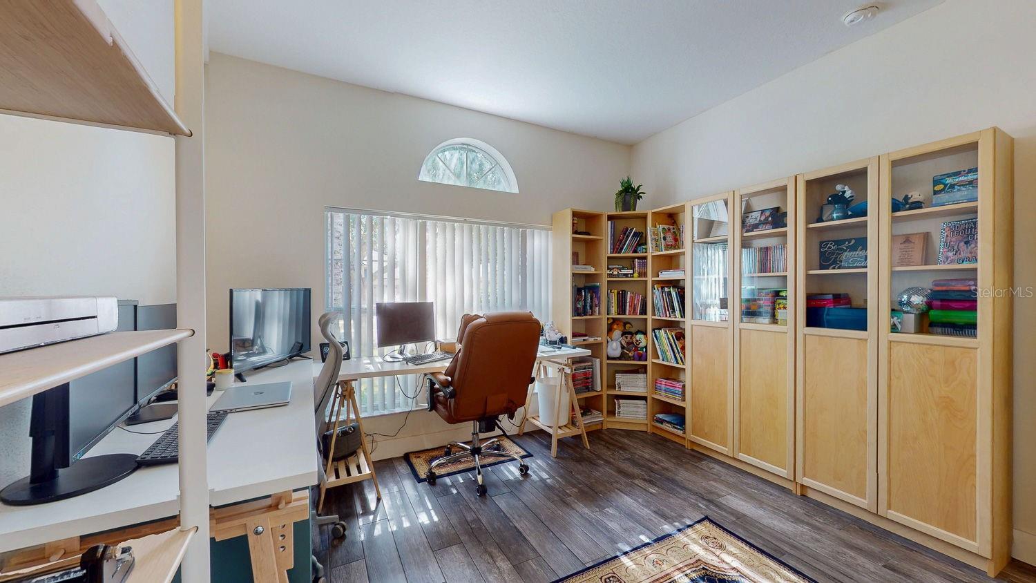 Image 12 of 60 For 15819 Cedar Elm Terrace