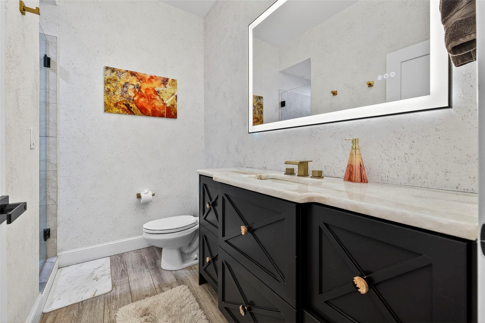 Image 26 of 68 For 8880 Commodore Drive