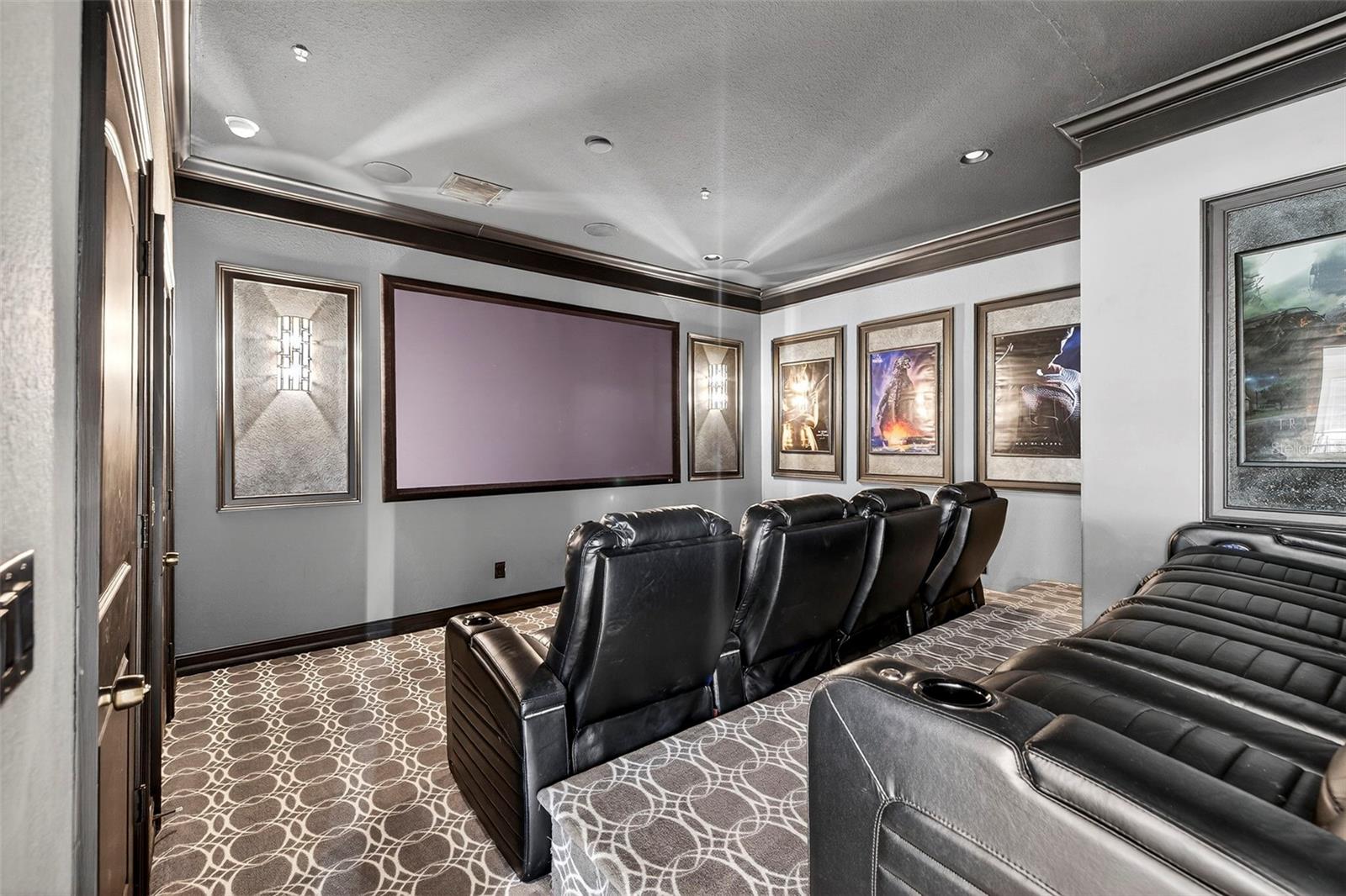 Image 29 of 68 For 8880 Commodore Drive