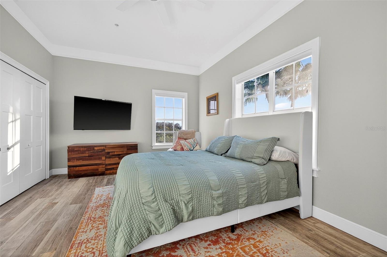 Image 30 of 68 For 8880 Commodore Drive