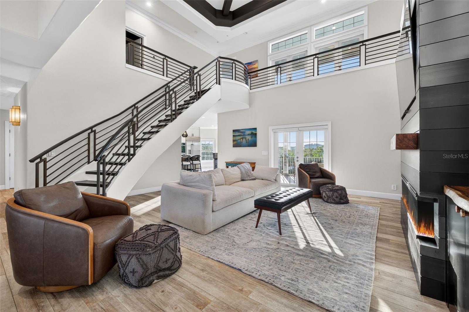 Image 7 of 68 For 8880 Commodore Drive