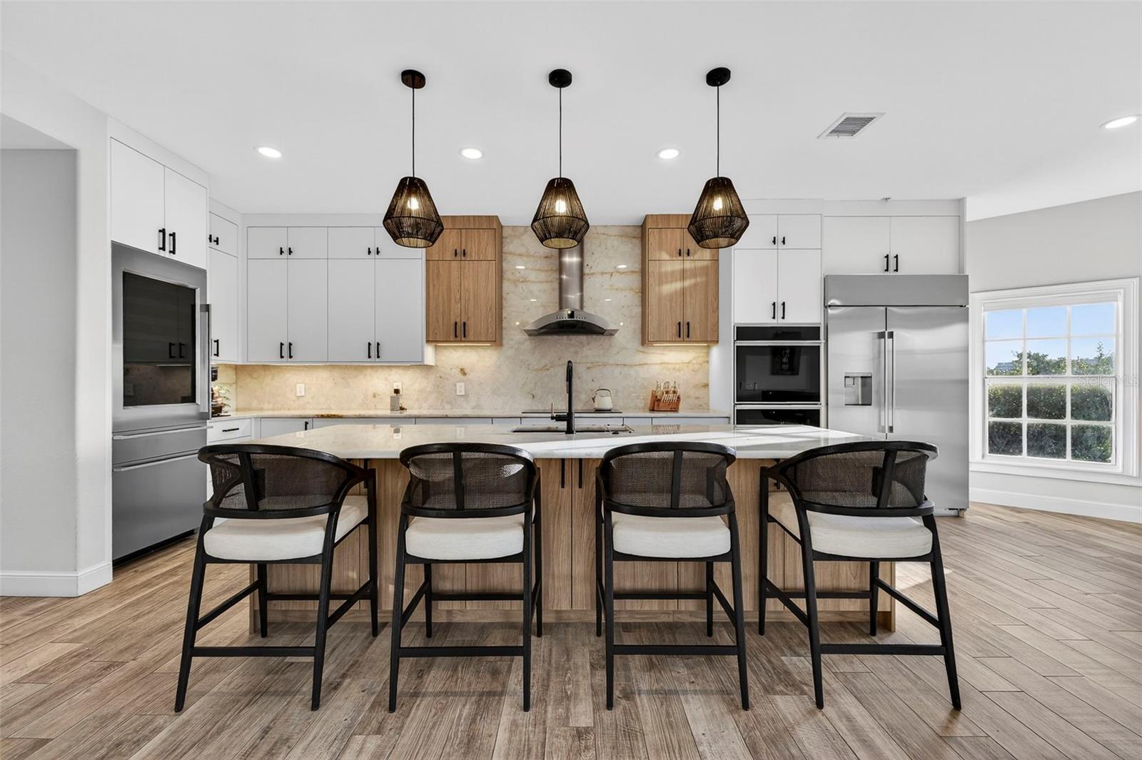 Image 9 of 68 For 8880 Commodore Drive