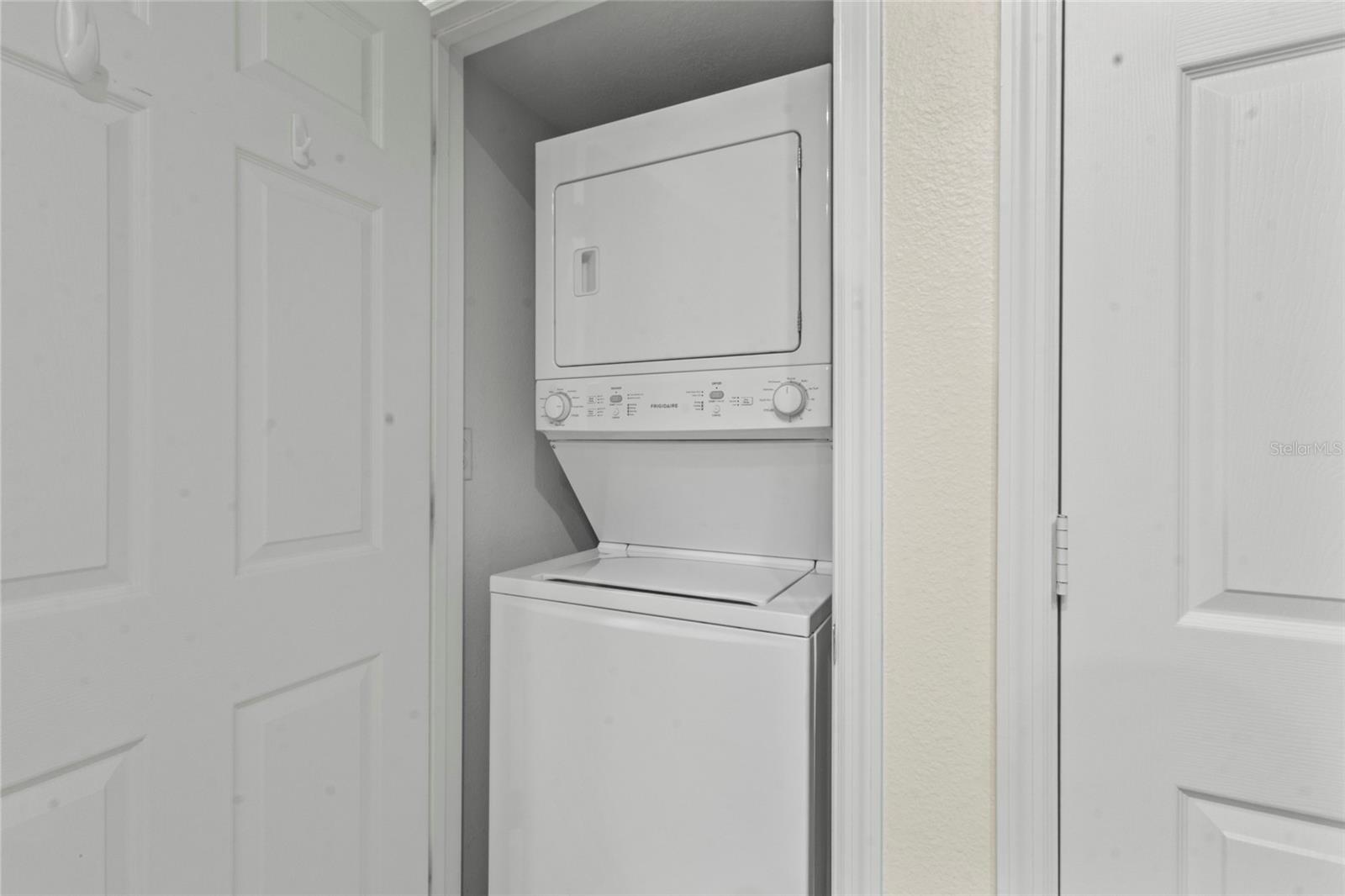 Image 11 of 33 For 7219 Hamilton Road 7219