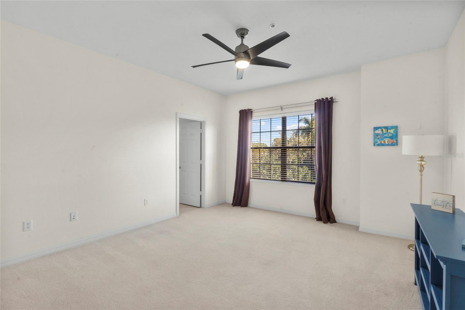 Image 13 of 33 For 7219 Hamilton Road 7219