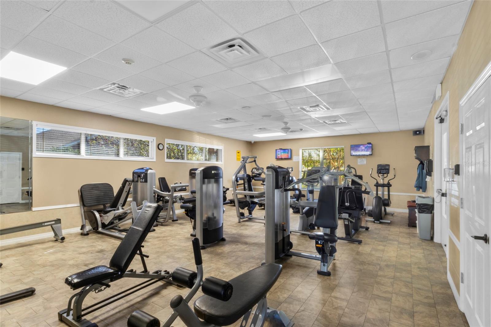 Image 23 of 33 For 7219 Hamilton Road 7219