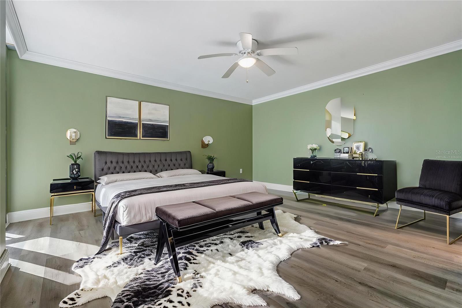 Image 23 of 36 For 2413 Bayshore Boulevard 1004