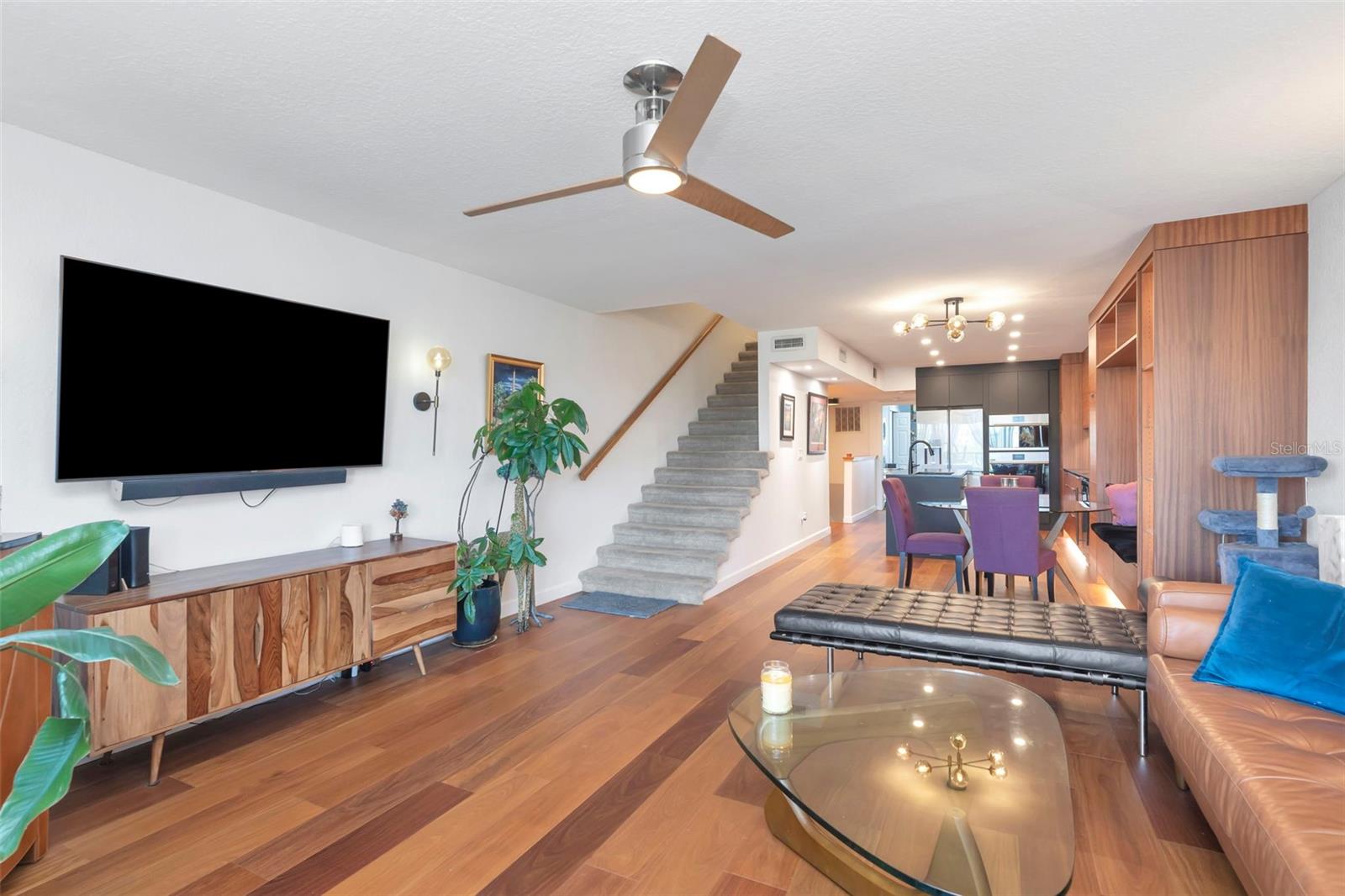 Image 14 of 44 For 14767 Seminole Trail