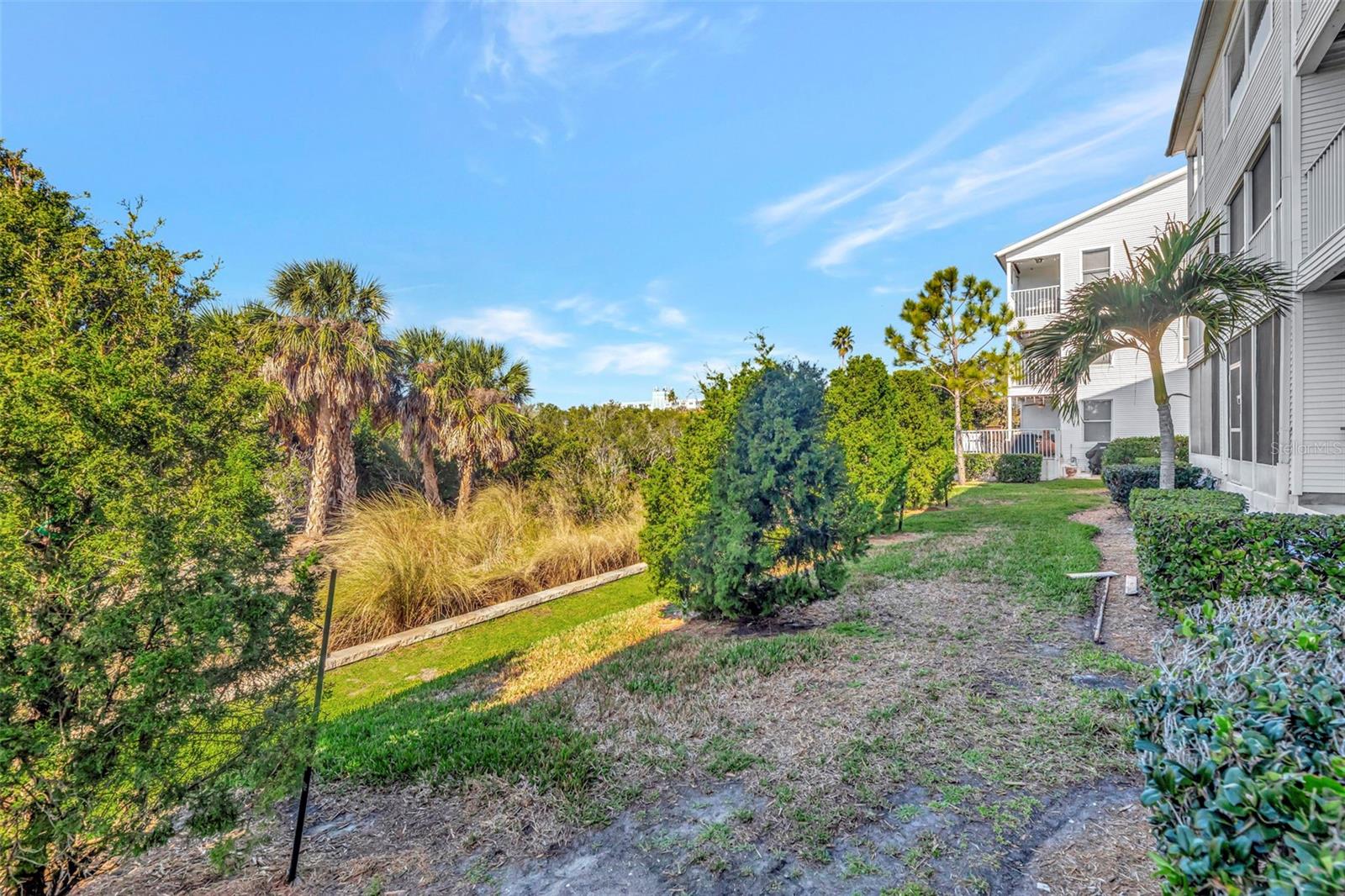 Image 42 of 44 For 14767 Seminole Trail