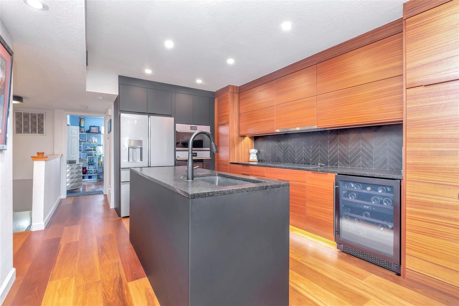 Image 7 of 44 For 14767 Seminole Trail