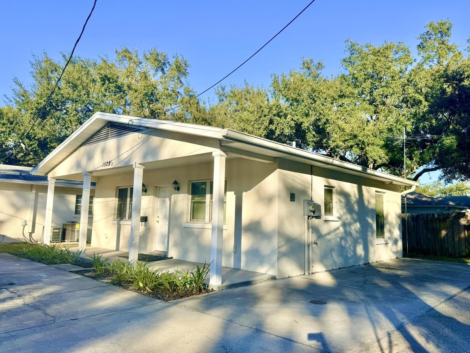 Image 15 of 17 For 1528 1-2 41st Avenue N