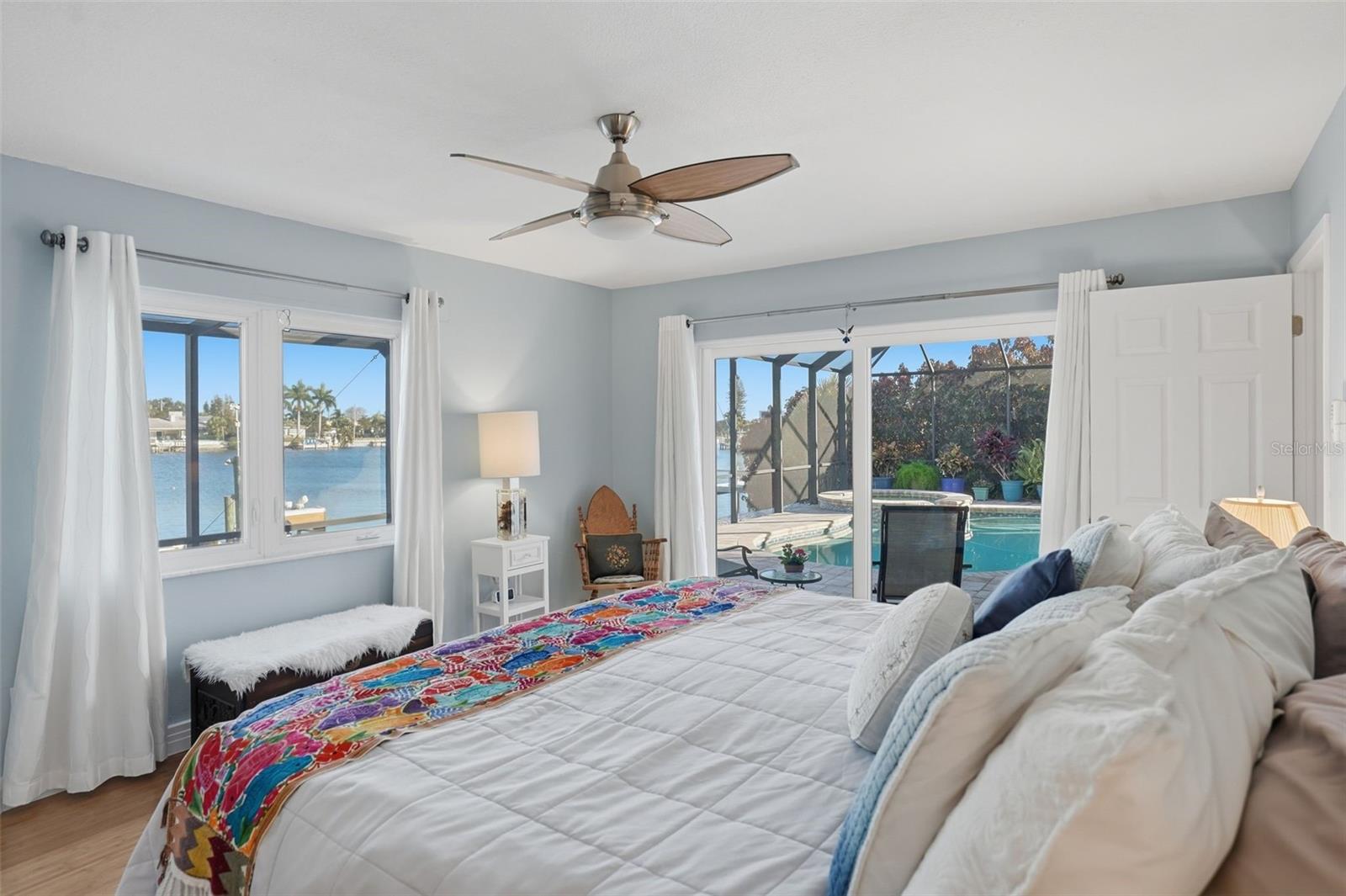 Image 23 of 55 For 2316 Shore Drive Se