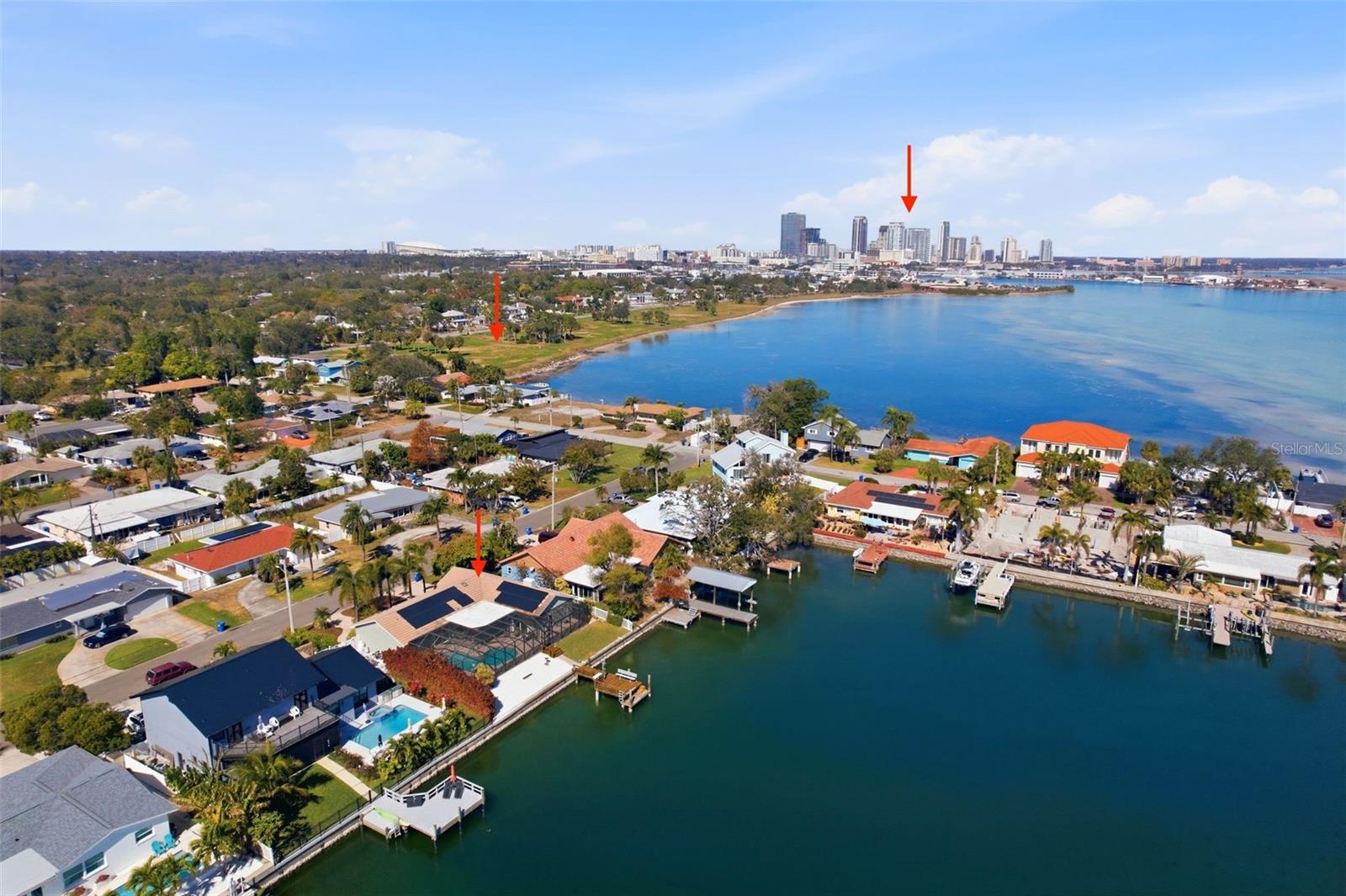 Image 3 of 55 For 2316 Shore Drive Se