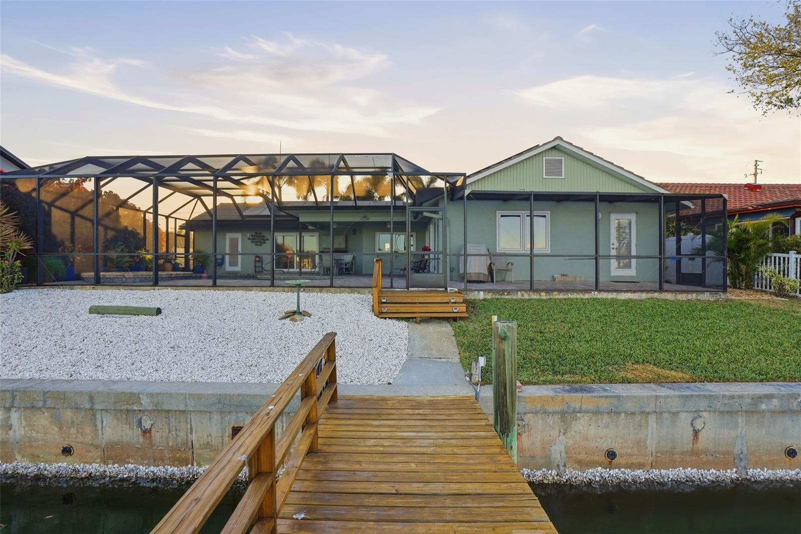 Image 43 of 55 For 2316 Shore Drive Se