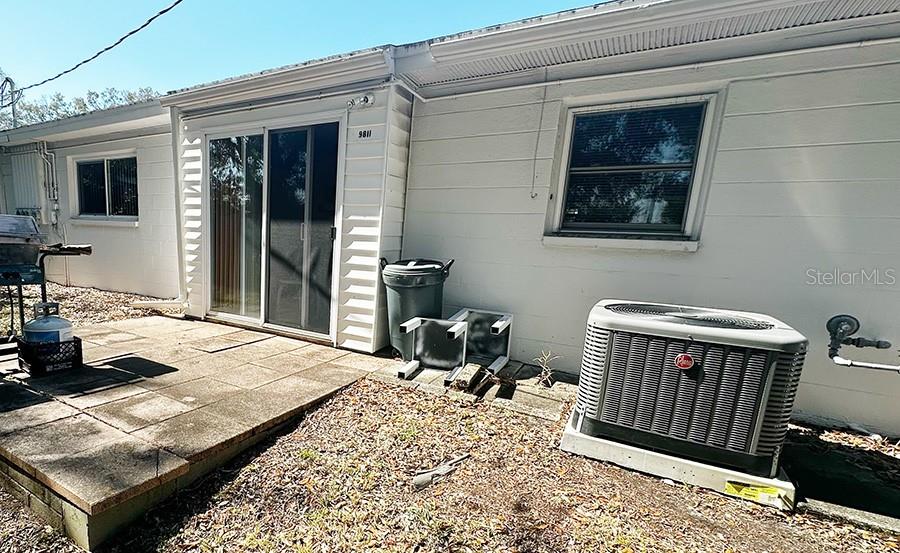 Image 18 of 20 For 9811 Lily Street N 246