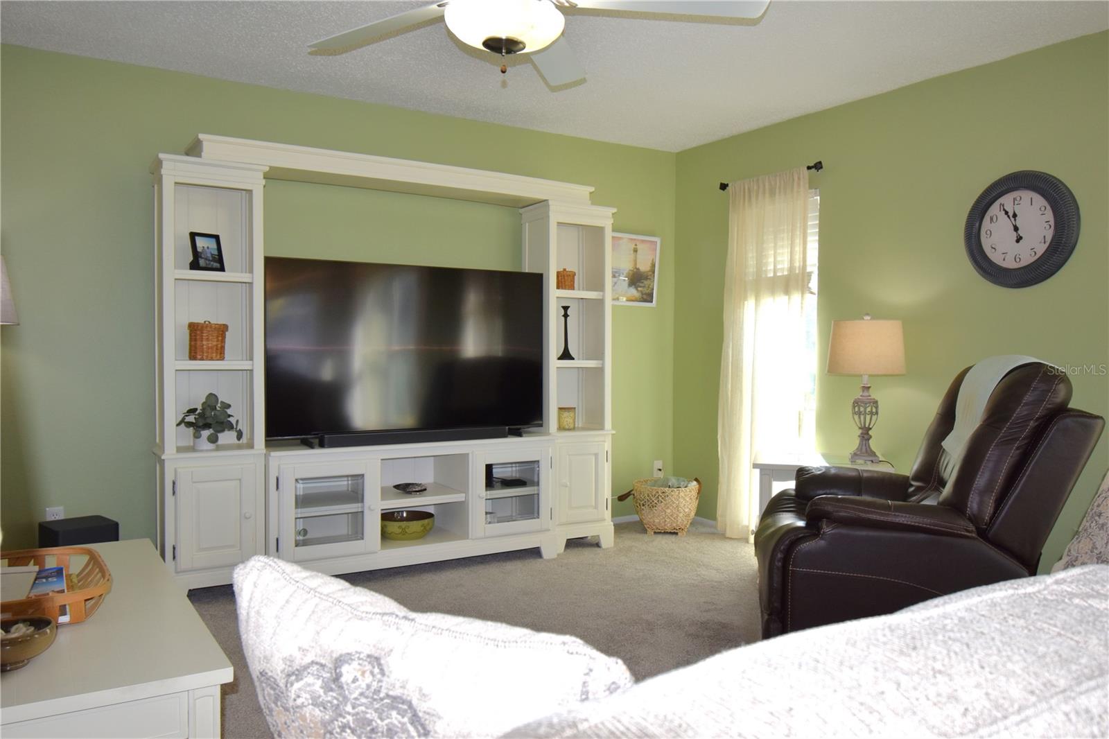 Image 11 of 62 For 121 Fernwood Circle 121