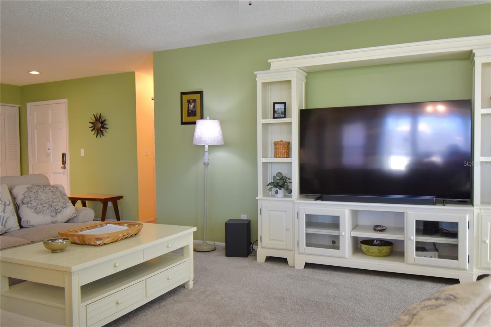 Image 13 of 62 For 121 Fernwood Circle 121