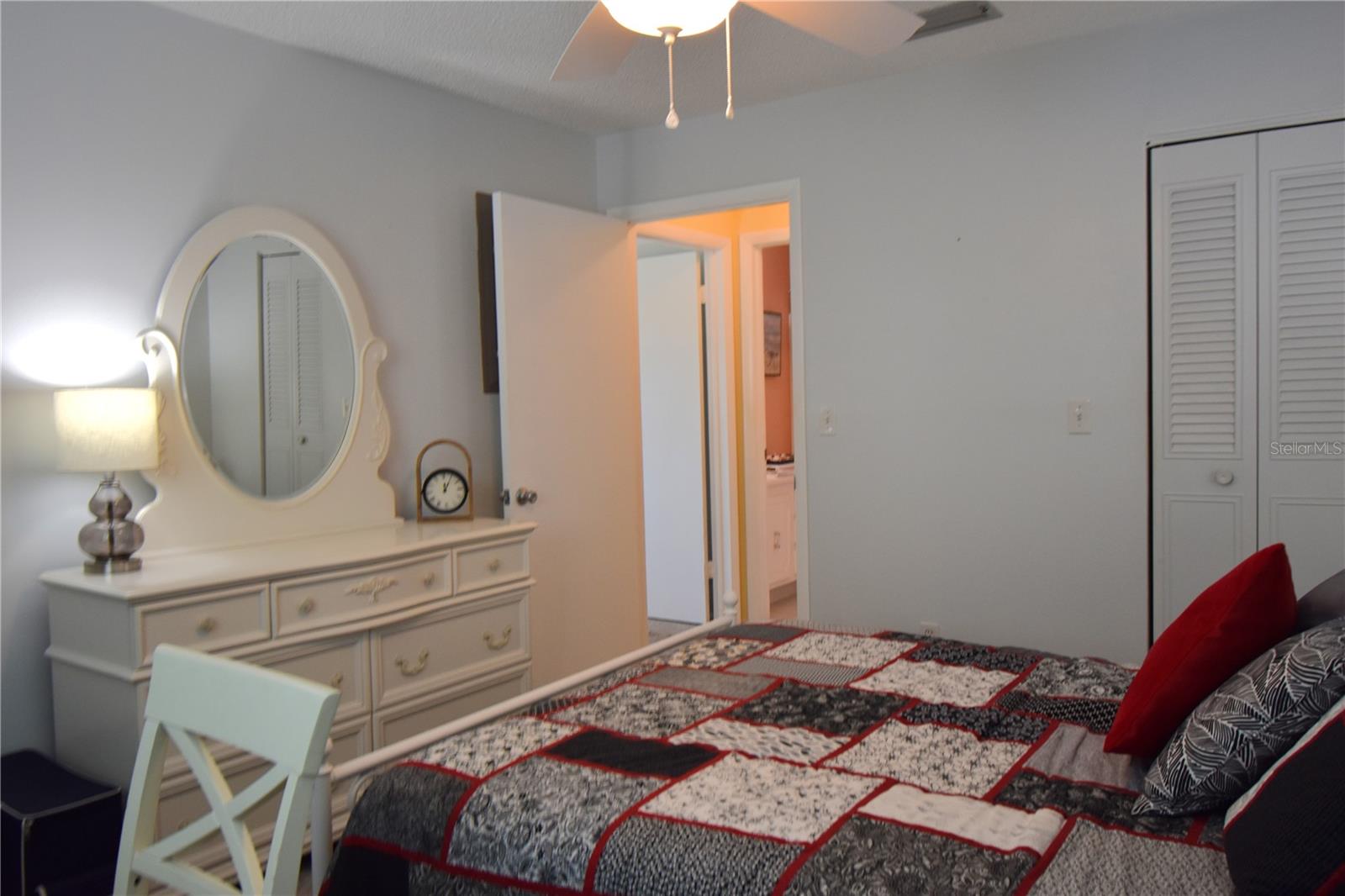 Image 26 of 62 For 121 Fernwood Circle 121