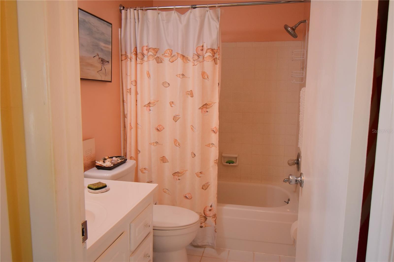 Image 27 of 62 For 121 Fernwood Circle 121