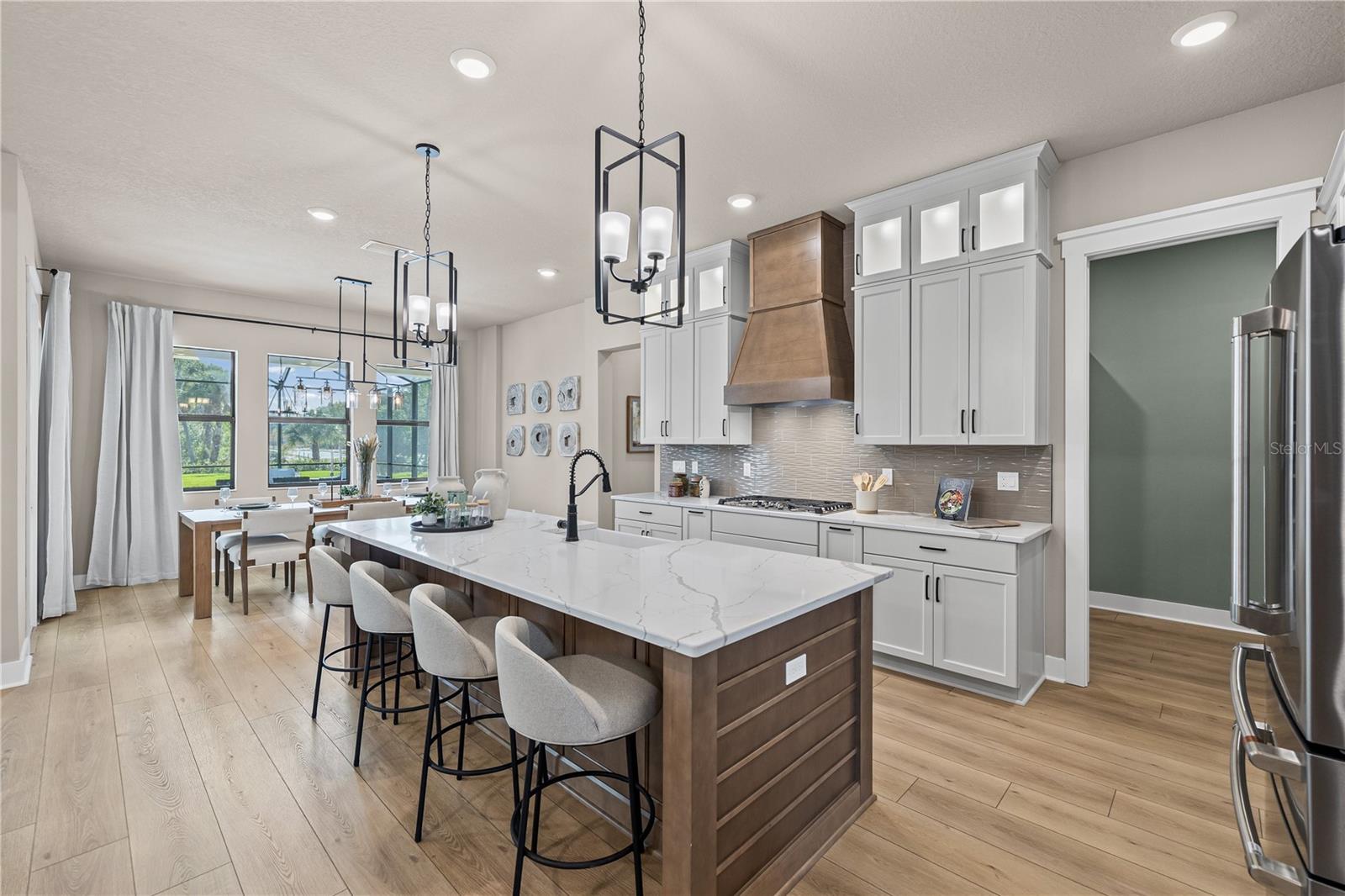 Image 8 of 26 For 709 Estates Boulevard