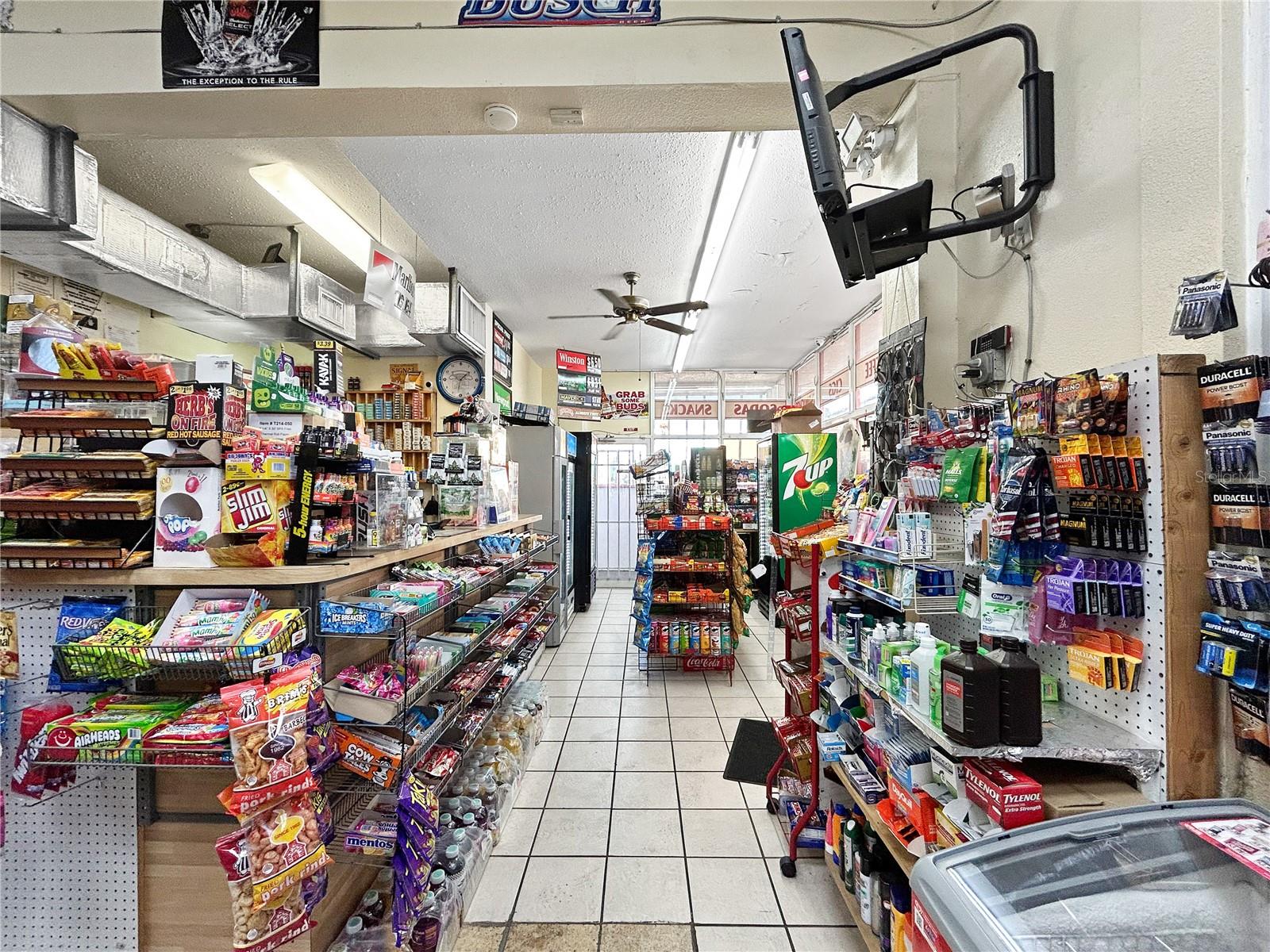 Image 14 of 33 For 4 Pinellas Avenue