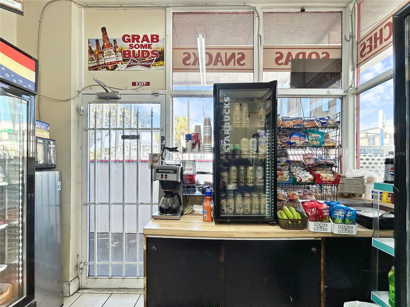 Image 17 of 33 For 4 Pinellas Avenue