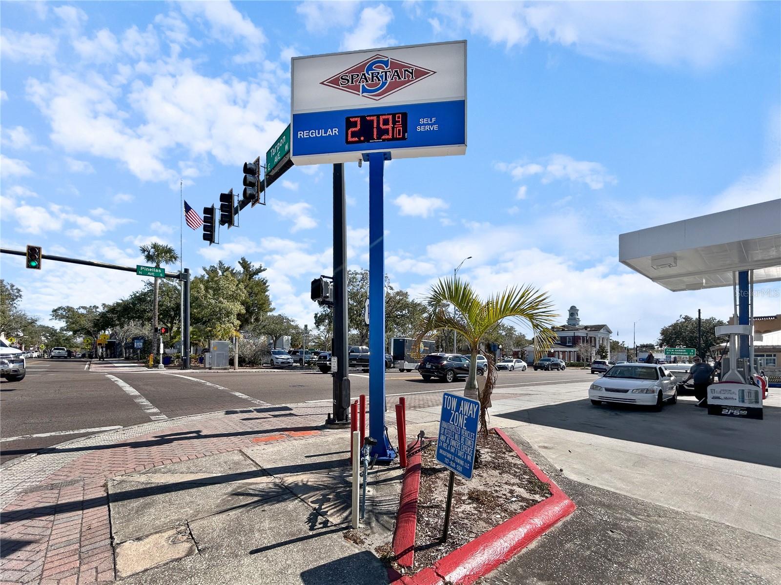 Image 2 of 33 For 4 Pinellas Avenue