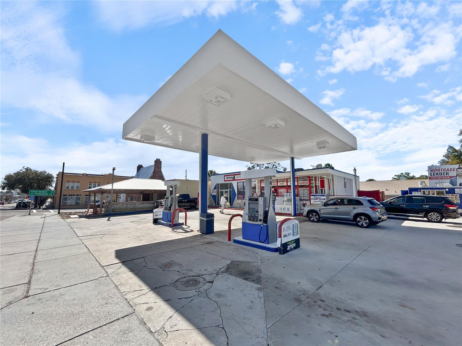 Image 6 of 33 For 4 Pinellas Avenue