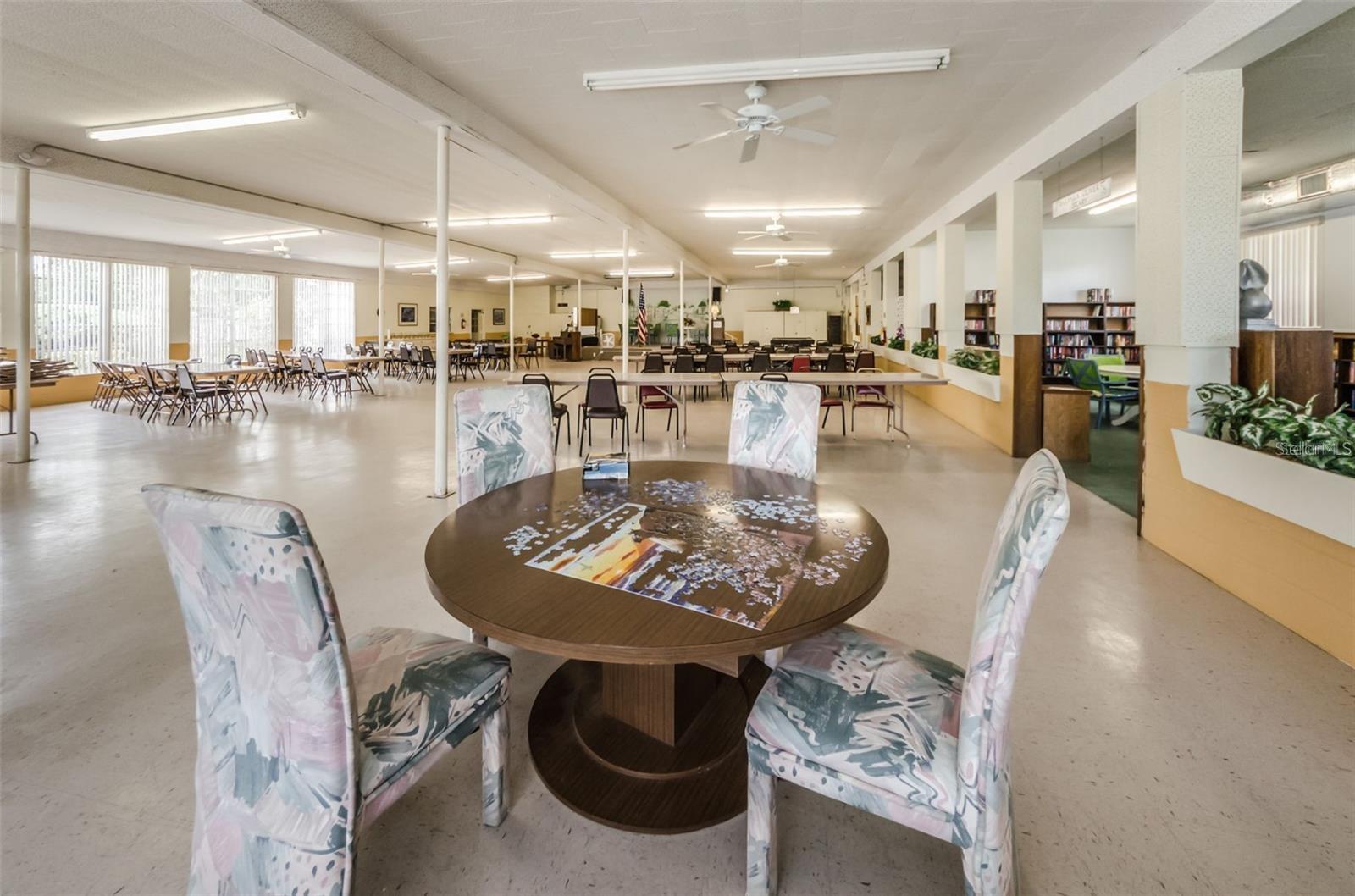 Image 20 of 22 For 4144 56th Street N 810