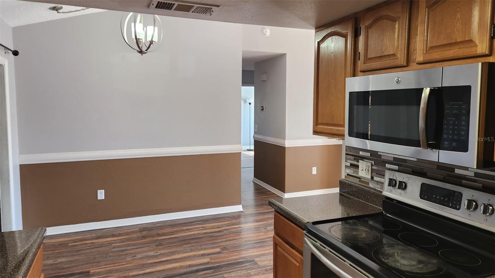 Image 11 of 57 For 8407 Monarch Drive