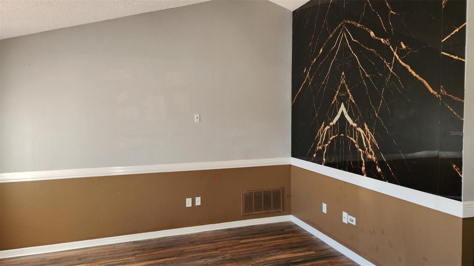 Image 28 of 57 For 8407 Monarch Drive