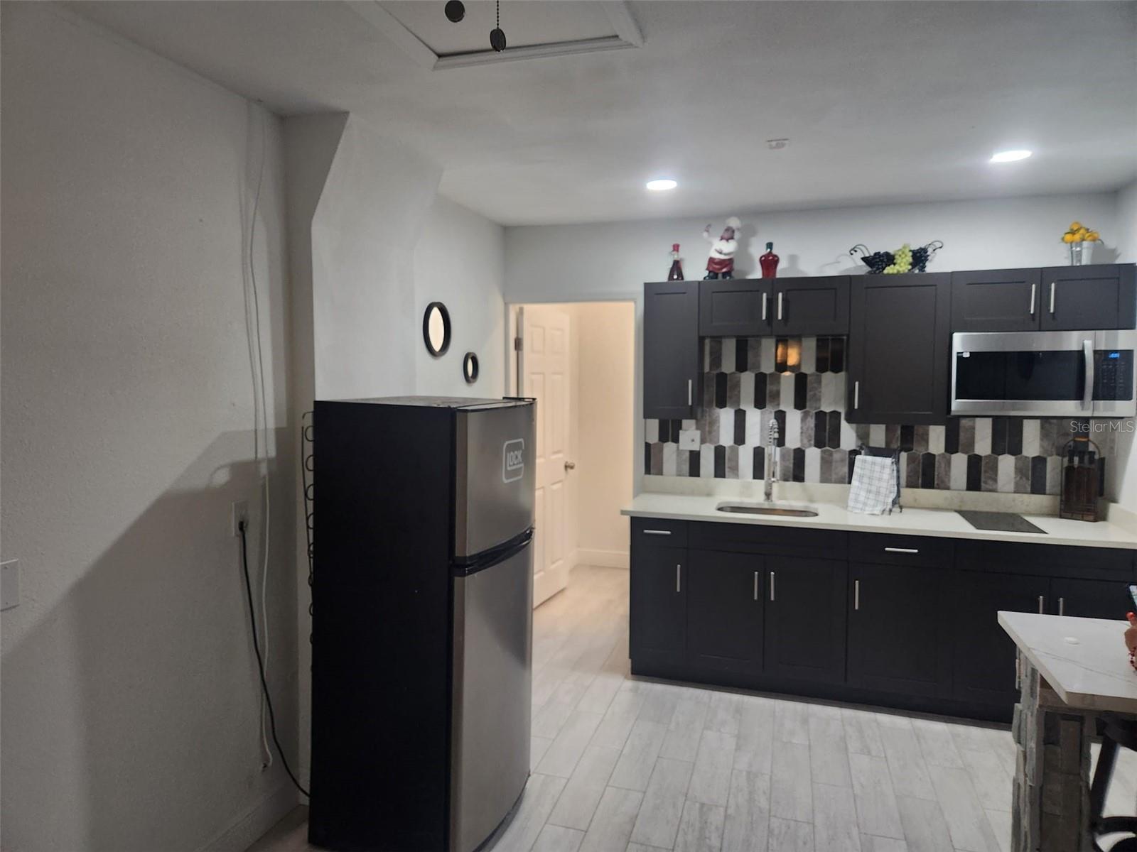 Image 45 of 57 For 8407 Monarch Drive