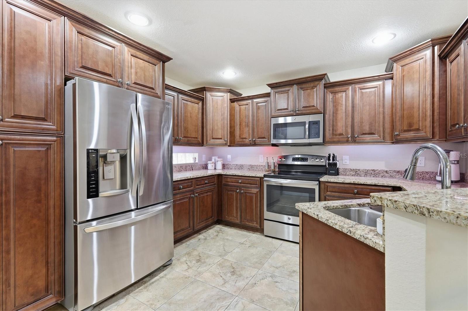 Image 12 of 38 For 12710 Lake Side Drive