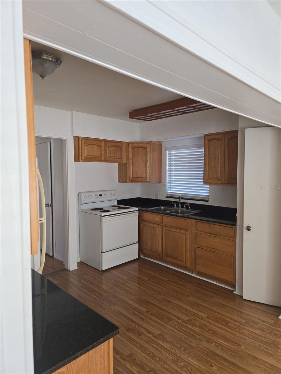 Image 6 of 26 For 3971 9th Avenue N