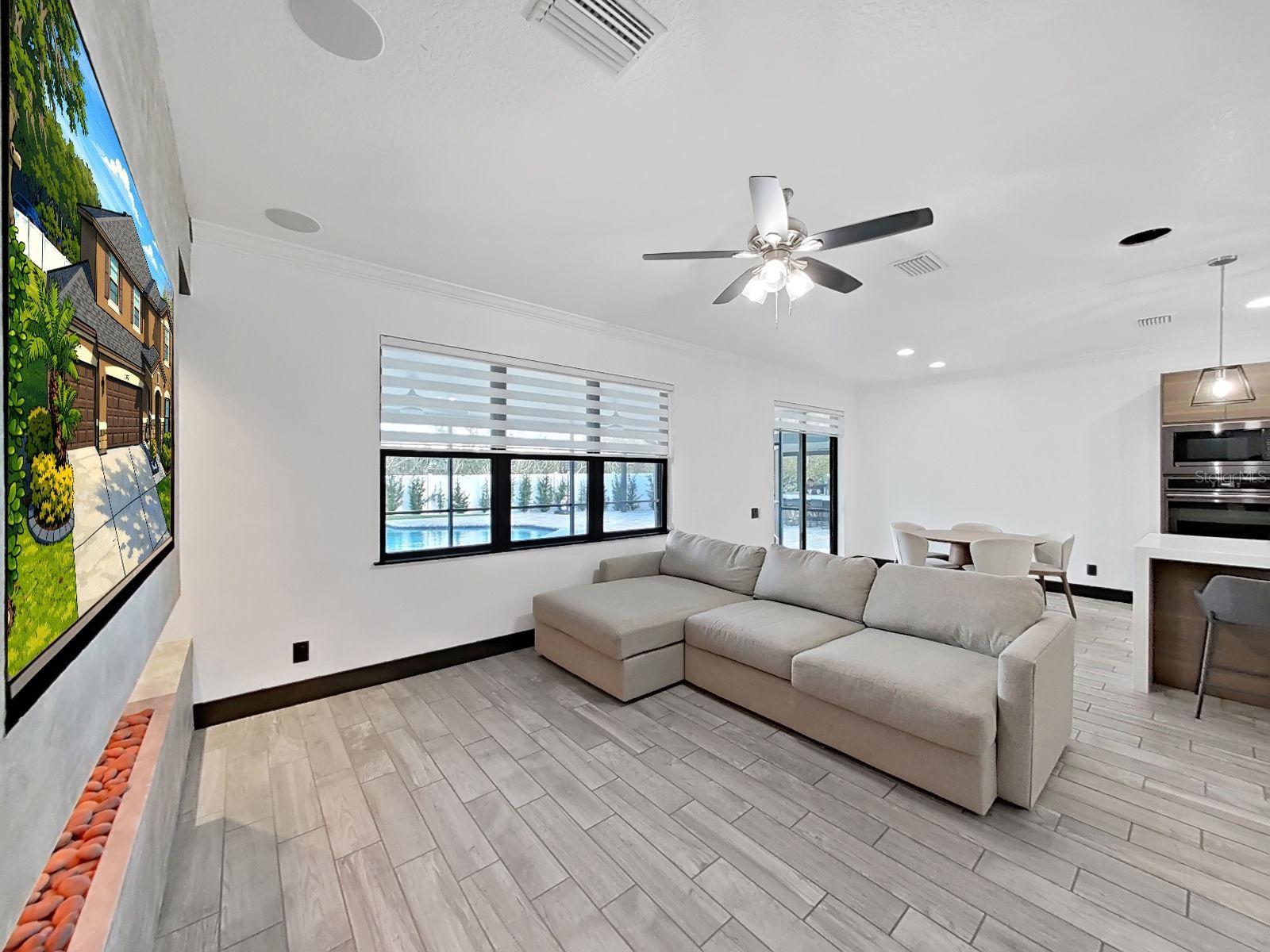 Image 12 of 49 For 2202 Landside Drive