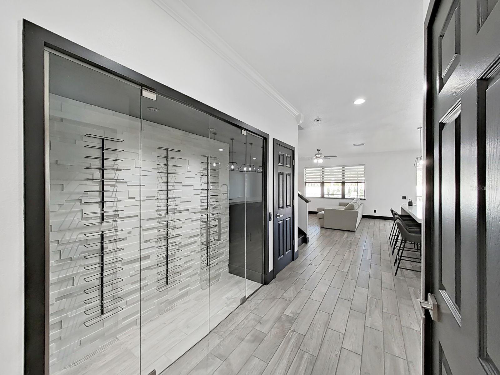 Image 27 of 49 For 2202 Landside Drive