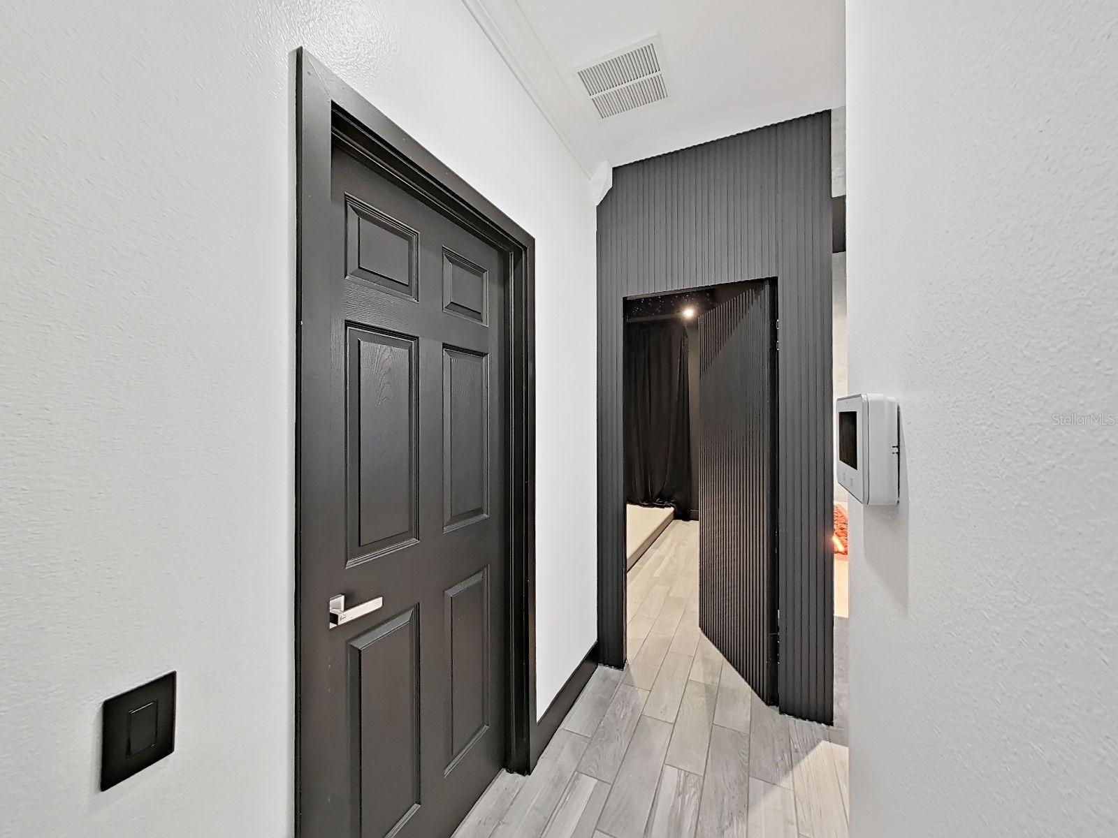 Image 28 of 49 For 2202 Landside Drive