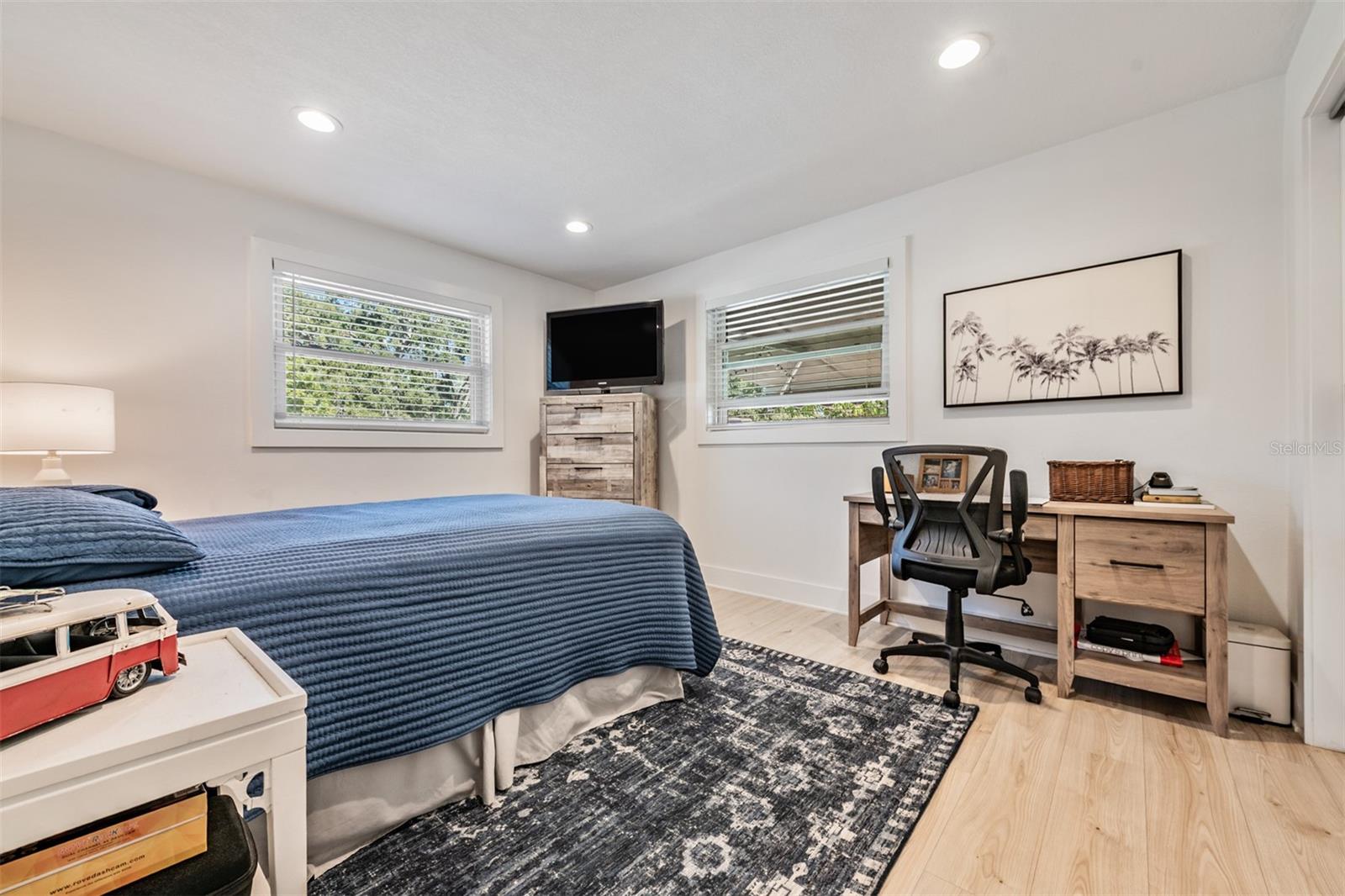 Image 17 of 43 For 2020 Culberson Avenue