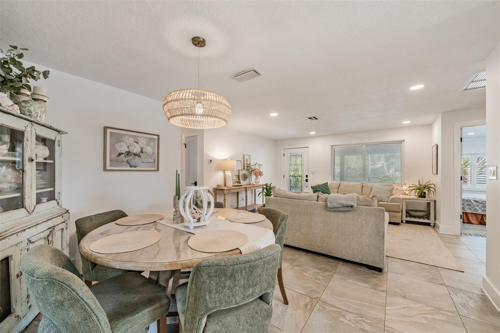 Image 8 of 43 For 2020 Culberson Avenue