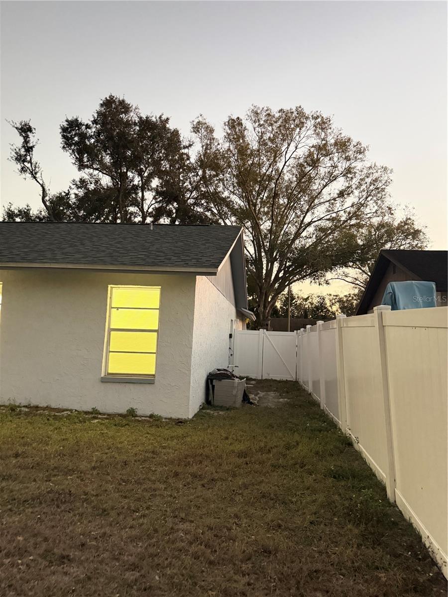 Image 12 of 43 For 7516 Sanibel Circle