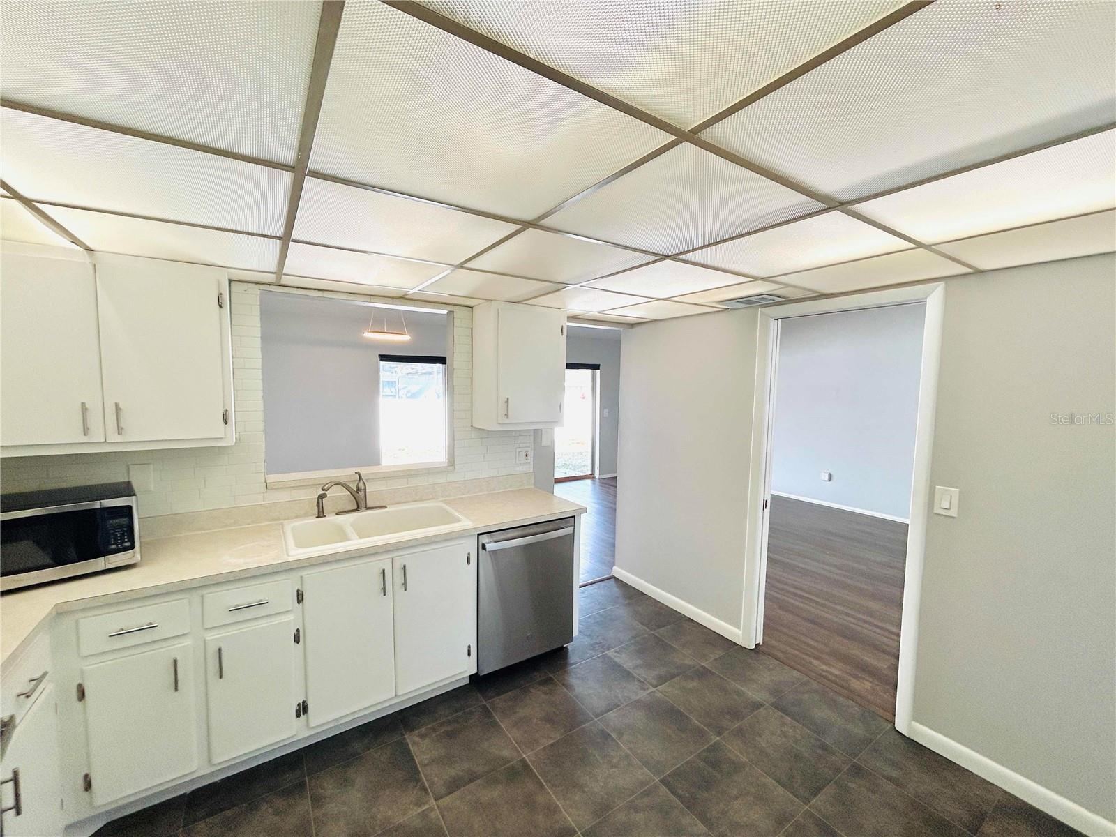 Image 24 of 43 For 7516 Sanibel Circle