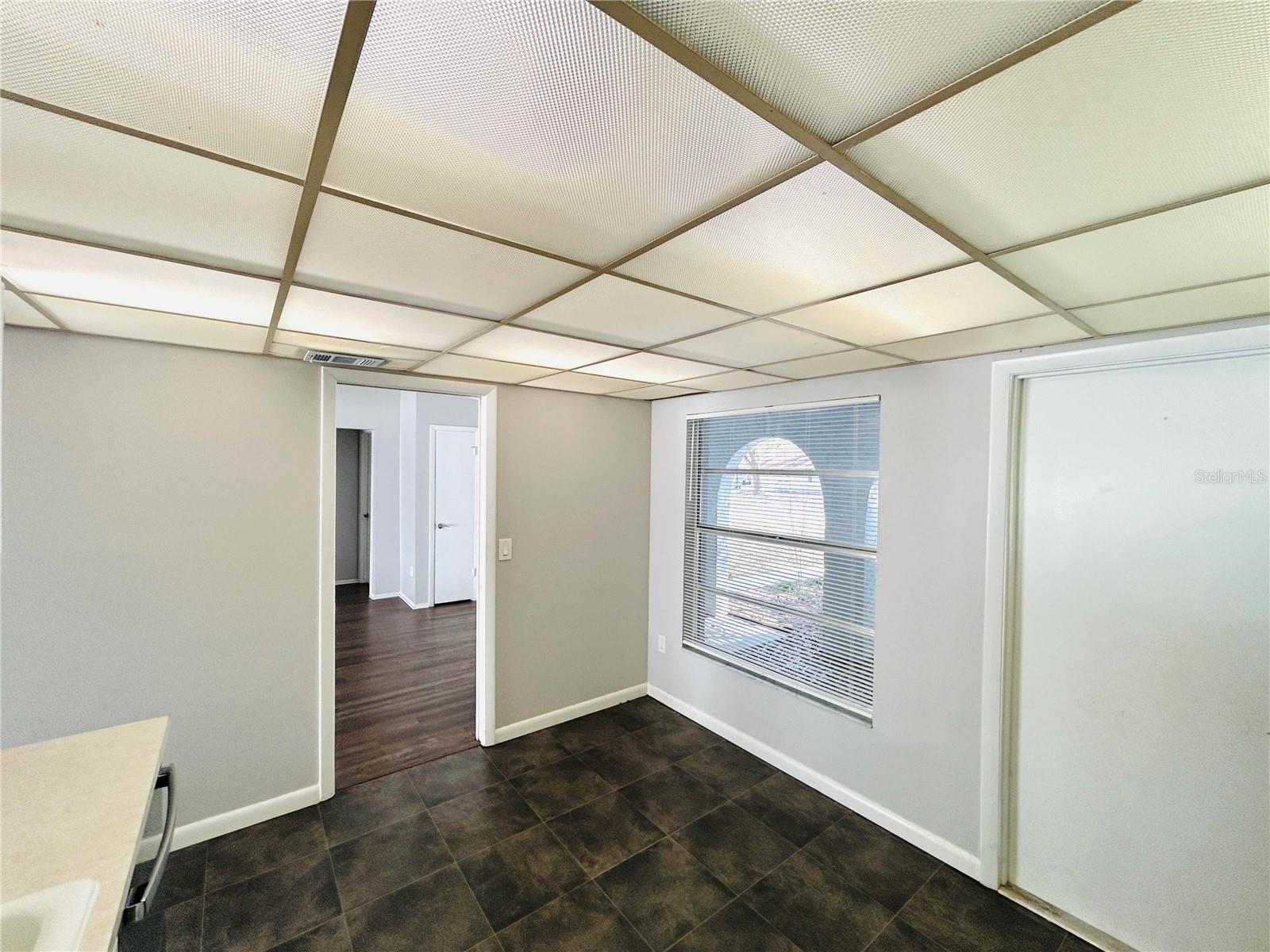 Image 25 of 43 For 7516 Sanibel Circle